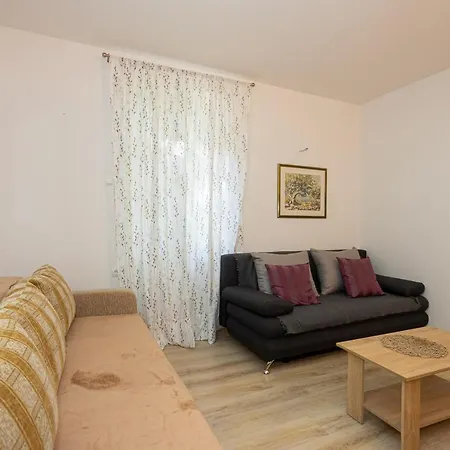 Toni Apartment Split