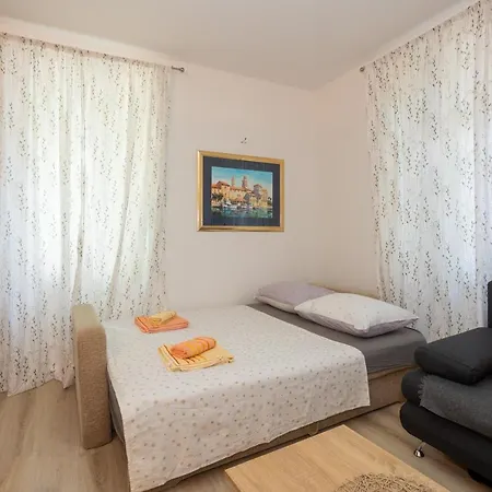 Apartment Toni *